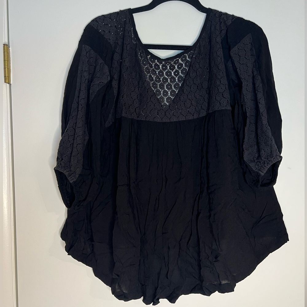 Black knit blouse